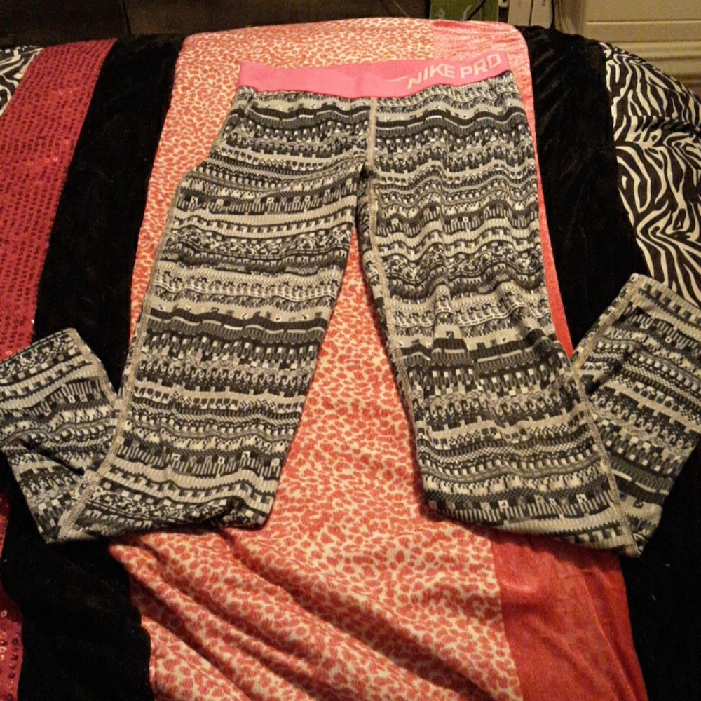 Workout Pants - Picture 3 of 4
